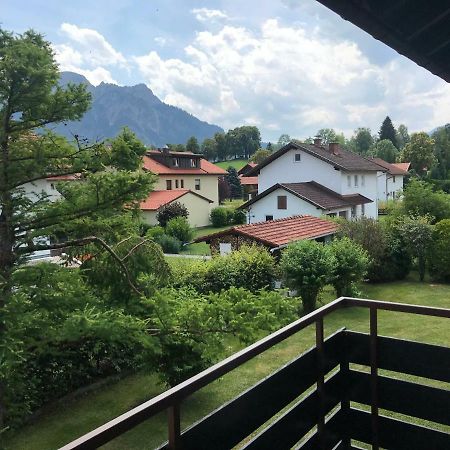 Ludwigslust - Ferienappartement Mit Bergblick Schwangau Exterior foto